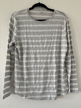 Old Navy Luxe Striped Longsleeve Rounded Hem Tee